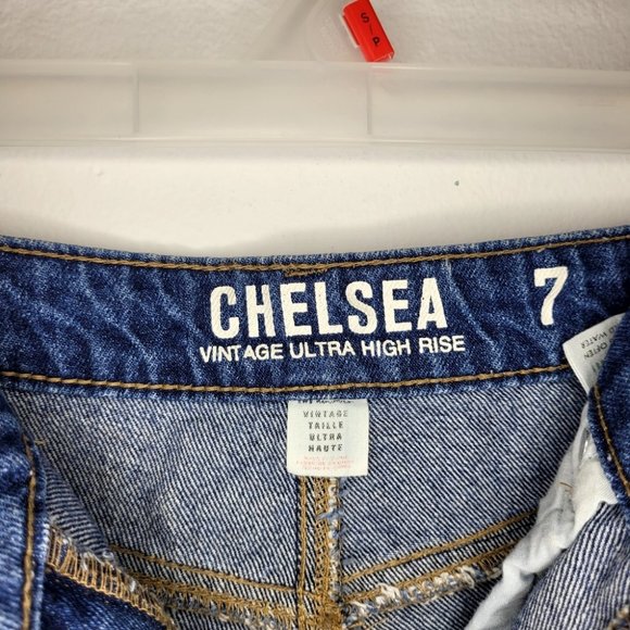 Chelsea Vintage Ultra High Rise Shorts, Size 7 - Picture 5 of 7